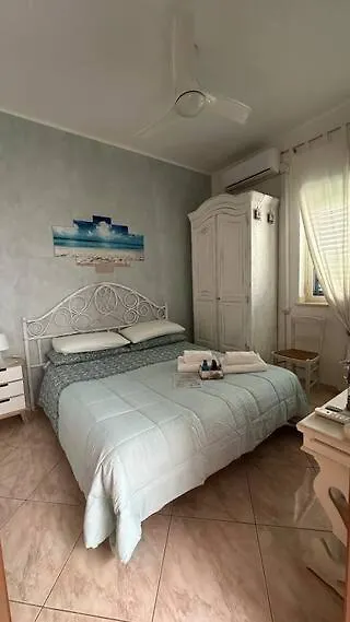 mondello lilla' room Palermo Alloggio in famiglia